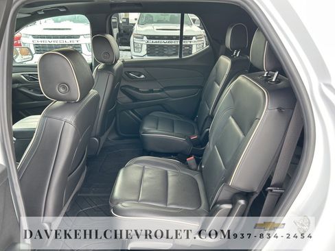 Used 2022 Chevrolet Traverse Premier w/ Redline Edition image 19