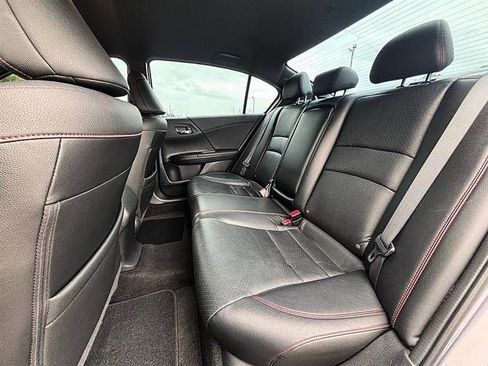 Used 2017 Honda Accord Sport Special Edition image 29