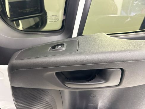 Used 2023 RAM ProMaster 1500 w/ Driver Convenience Group FWD image 28