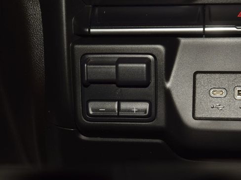 Used 2022 Chevrolet Silverado 2500 W/T w/ WT Convenience Package AWD/4WD image 24