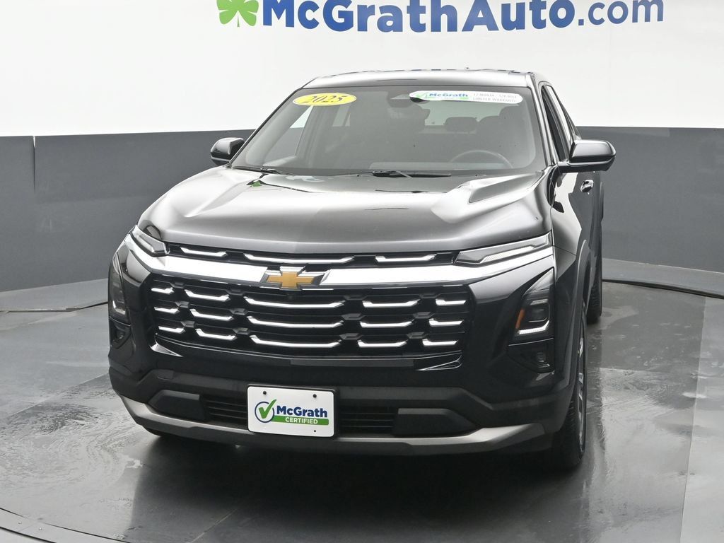 Used 2025 Chevrolet Equinox LT w/ Safety and Technology Package AWD/4WD image 10