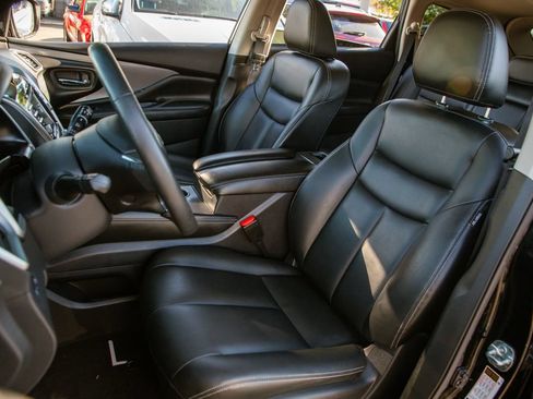 Used 2023 Nissan Murano SV w/ SV Midnight Edition Package FWD image 13
