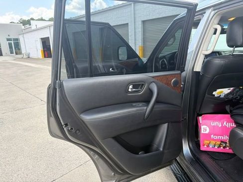 Used 2017 Nissan Armada SV w/ Driver Package RWD image 26