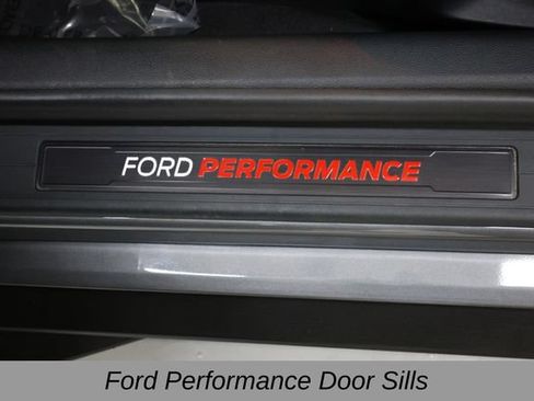 Used 2022 Ford Mustang Shelby GT500 w/ Carbon Fiber Track Pack RWD image 37