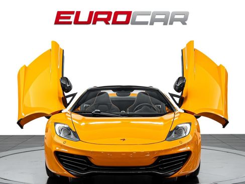Used 2013 McLaren MP4-12C Spider RWD image 11