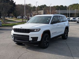 New 2025 Jeep Grand Cherokee L Altitude video 1