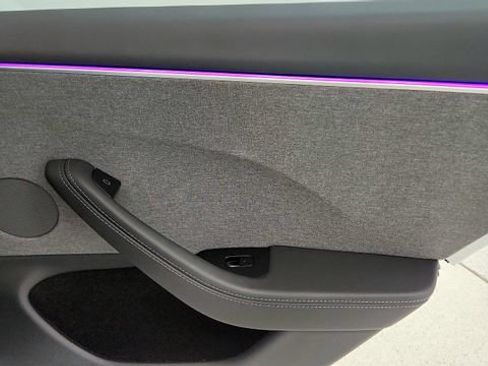 Used 2025 Tesla Model 3 RWD image 39