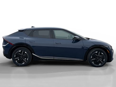 New 2025 Kia EV6 Wind image 6