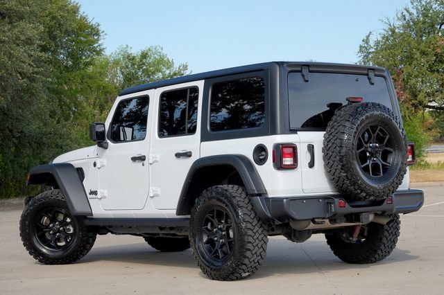Used 2025 Jeep Wrangler Unlimited Sport AWD/4WD image 6