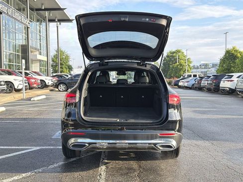 Used 2024 Mercedes-Benz GLC 300 w/ Winter Package image 19