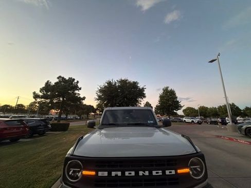 Used 2024 Ford Bronco Black Diamond AWD/4WD image 4