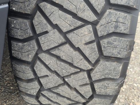 Used 2020 Land Rover Defender 110 S image 47