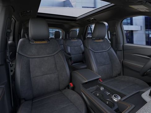 New 2026 Ford Explorer Tremor w/ Tremor Ultimate Package AWD/4WD image 10