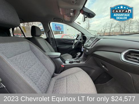 Used 2023 Chevrolet Equinox LT image 16
