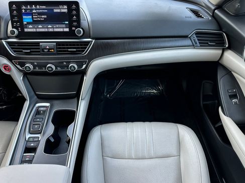 Used 2021 Honda Accord EX-L image 29