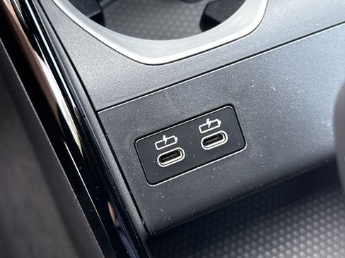 New 2025 BMW X1 xDrive28i w/ Convenience Package image 9