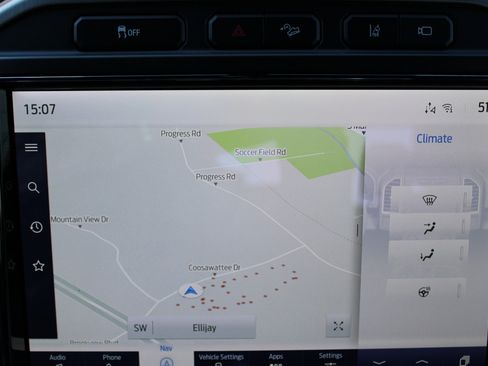 Used 2022 Ford F250 Platinum w/ FX4 Off-Road Package image 33