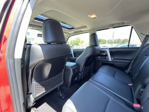 Used 2023 Toyota 4Runner Limited AWD/4WD image 27