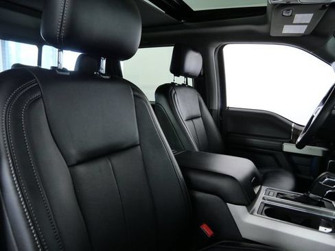Certified 2019 Ford F150 Lariat w/ Equipment Group 502A Luxury AWD/4WD image 14