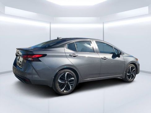 Used 2025 Nissan Versa SR w/ Trunk Package image 3