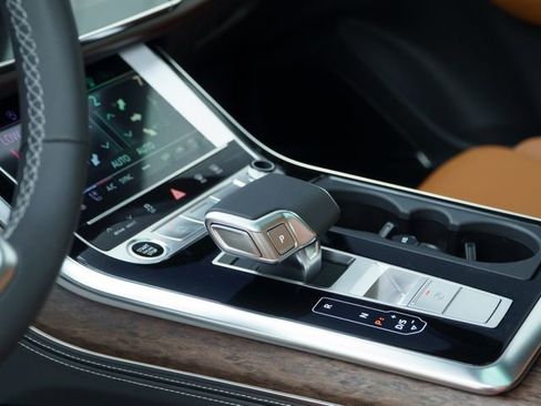 New 2026 Audi Q7 3.0T Prestige AWD/4WD image 12