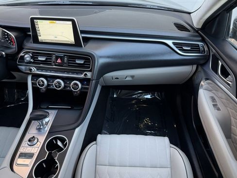 Used 2020 Genesis G70 2.0T w/ Prestige Package image 27