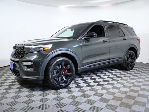 Certified 2022 Ford Explorer ST w/ ST Street Pack AWD/4WD image 5