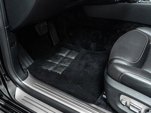 Used 2017 Rolls-Royce Ghost Extended Wheelbase RWD image 40
