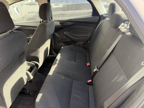 Used 2016 Ford Focus S FWD image 12