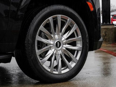 Used 2021 Cadillac Escalade ESV Premium Luxury image 64