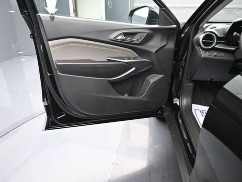 New 2026 Chevrolet Trax ACTIV w/ Driver Confidence Package image 10