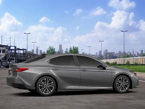 New 2026 Toyota Camry XLE image 12