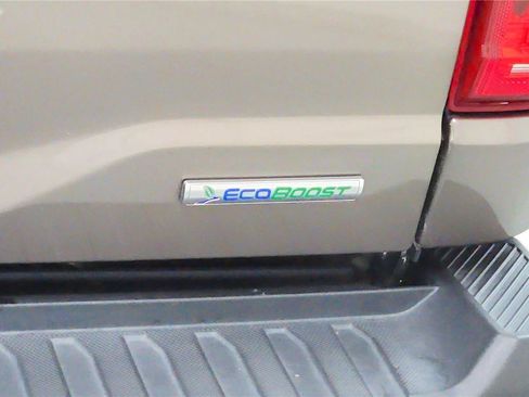 Used 2023 Ford F150 XLT image 32