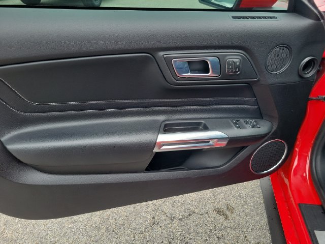 Used 2022 Ford Mustang GT Premium w/ GT Performance Package RWD image 10