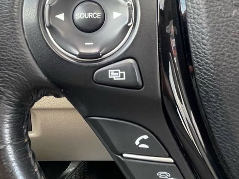 Used 2016 Honda Pilot Touring image 20