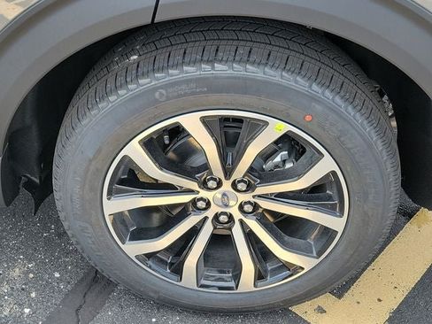 New 2027 Ford Explorer ST-Line w/ Premium Package AWD/4WD image 27