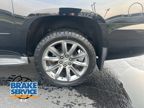 Used 2015 Chevrolet Suburban LTZ AWD/4WD image 8