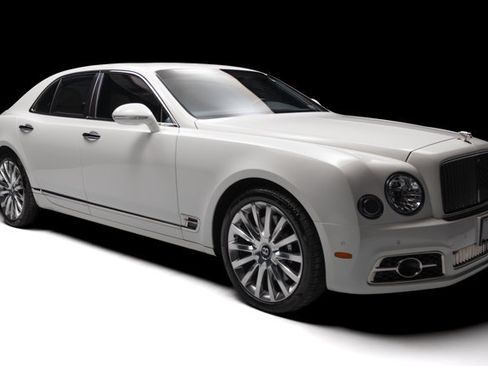 Used 2017 Bentley Mulsanne RWD image 29