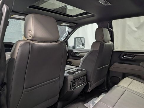 New 2026 Chevrolet Silverado 2500 ZR2 w/ ZR2 Bison Edition image 20