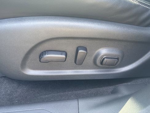 Used 2024 Nissan Murano SL image 24