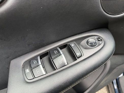 Used 2022 INFINITI QX50 Pure image 11