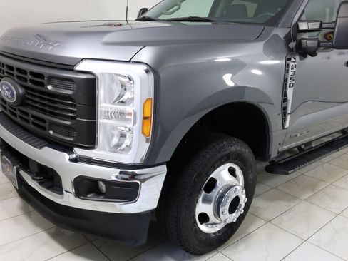 Used 2023 Ford F350 XL w/ 360-Degree Camera Package AWD/4WD image 44