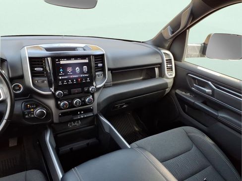 Used 2021 RAM 1500 Big Horn image 15