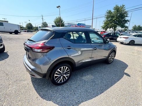 Used 2023 Nissan Kicks SV FWD image 29