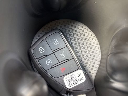 New 2026 Buick Envision Sport Touring image 18