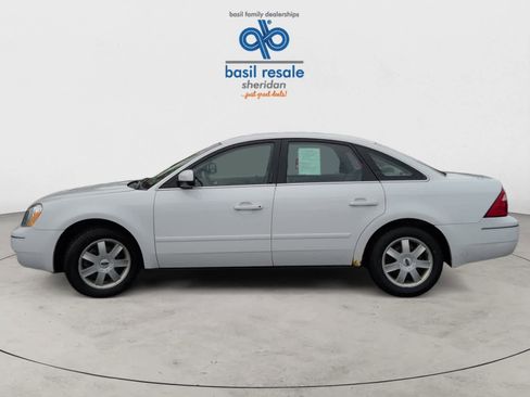 Used 2005 Ford Five Hundred SE image 3