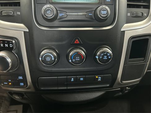 Used 2020 RAM 1500 Warlock AWD/4WD image 26