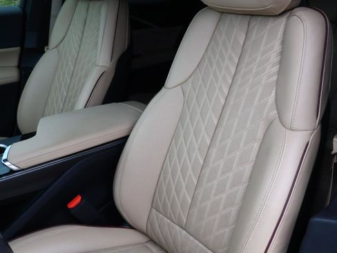 Used 2024 Cadillac Lyriq Sport w/ Nappa Leather Package AWD/4WD image 18