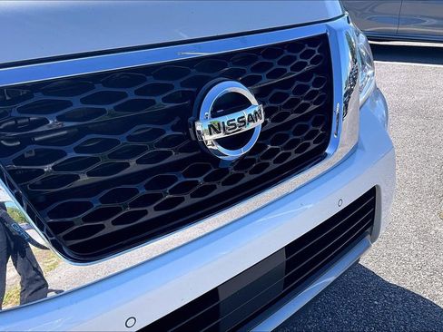 Used 2020 Nissan Armada Platinum w/ Captain's Chairs Package image 33