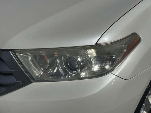 Used 2012 Toyota Highlander SE w/ Tow Pkg AWD/4WD image 8